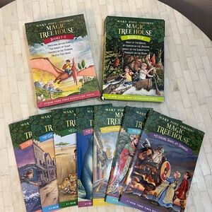 🌟HOST PICK: Magic Tree House Book 1 to 15. Titles 1 to 4 is NWT in Shrink Wrap